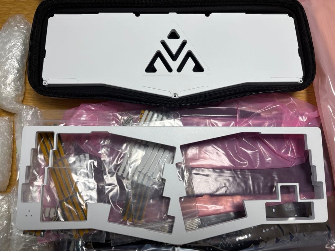 SNEAKBOX AVA Keyboard E-White 新品未使用 - メルカリ