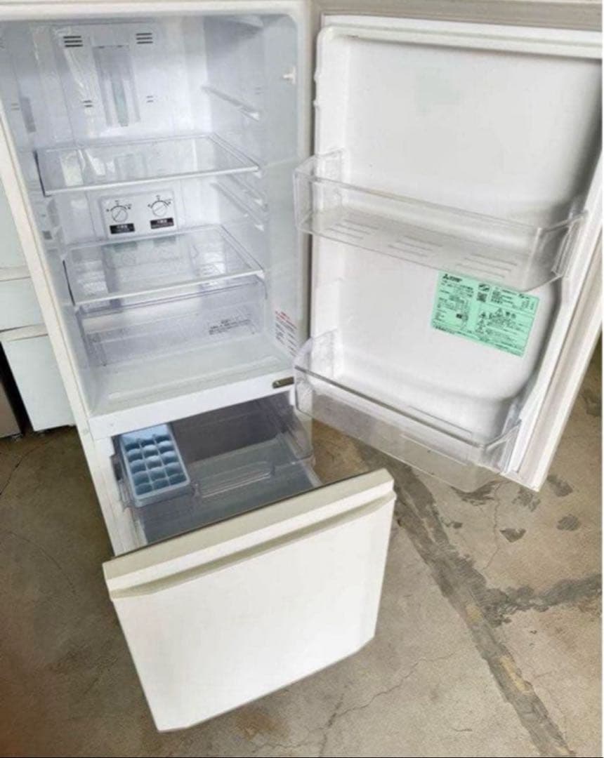 2017年式 146L 三菱 冷蔵庫 MR-P15EC-KW - メルカリ