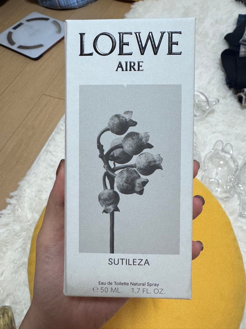 LOEWE AIRE SUTILIZA 50mL 香水 - メルカリ