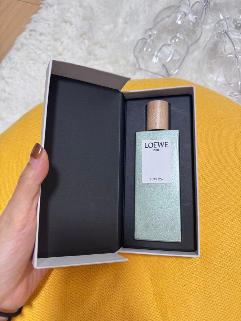 LOEWE AIRE SUTILIZA 50mL 香水 - メルカリ