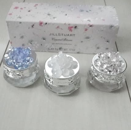 ジルスチュアート新品クリスタルブルーム ジェルパフューム セレクション ジルスチュアート / クリスタルブルーム ジェルパフューム