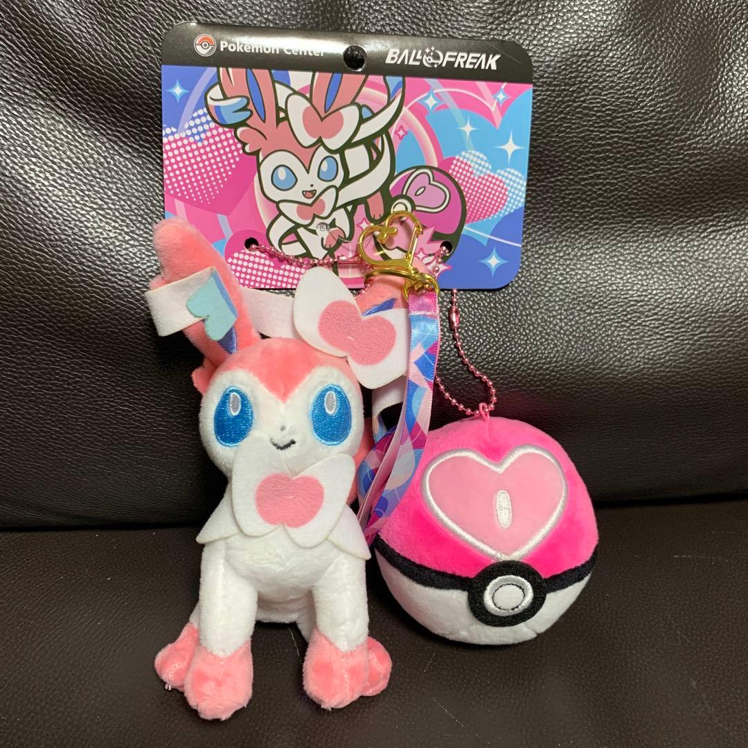 ポケモン ペアマスコット BALL FREAK ニンフィア×ラブラブボール