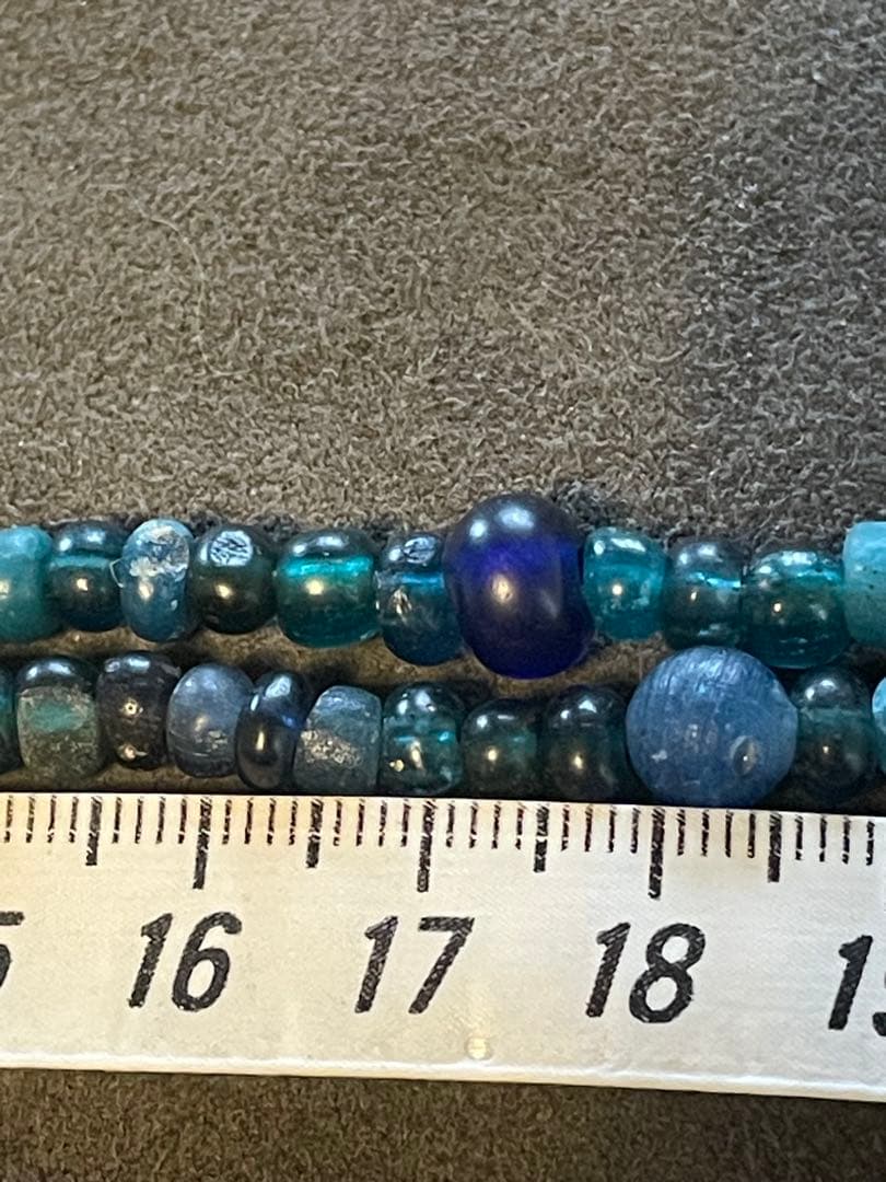 出土 古墳時代 赤瑪瑙製12面切子玉 瑠璃玉1連 - メルカリ