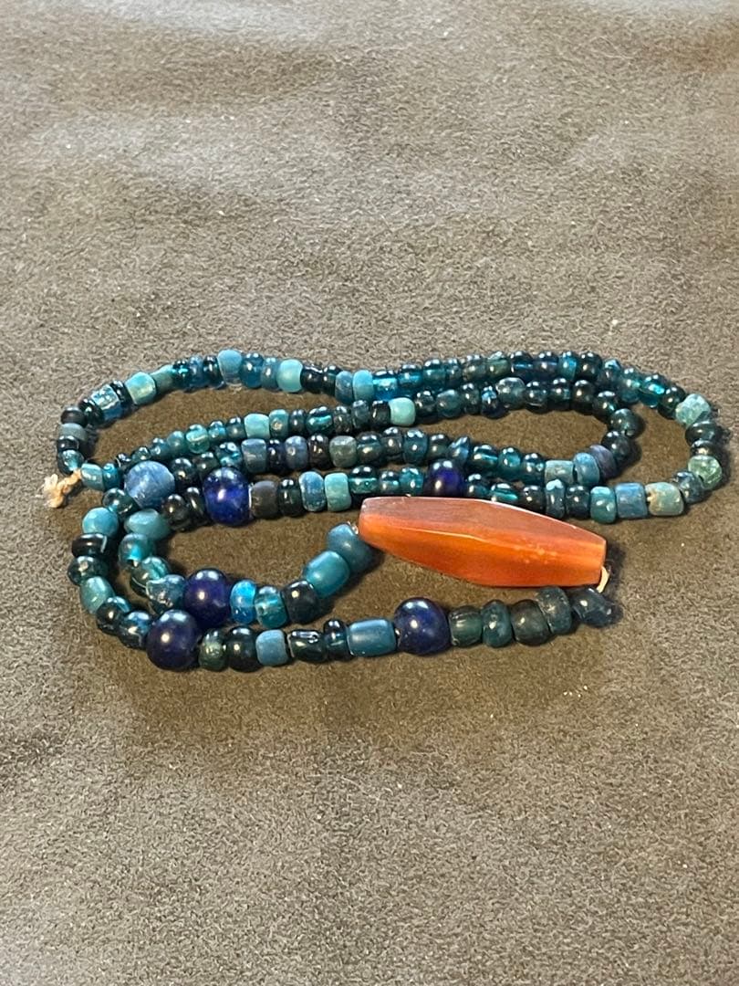 出土 古墳時代 赤瑪瑙製12面切子玉 瑠璃玉1連 - メルカリ