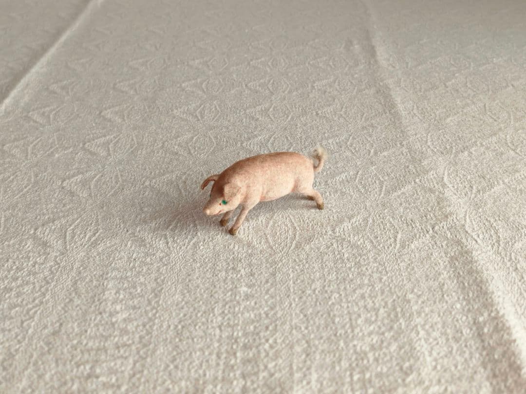 【まーちゃんさま】vintage figure ୨୧ * グリーンの瞳のブタさん il_1080xN.6153610913_lpax.jpg