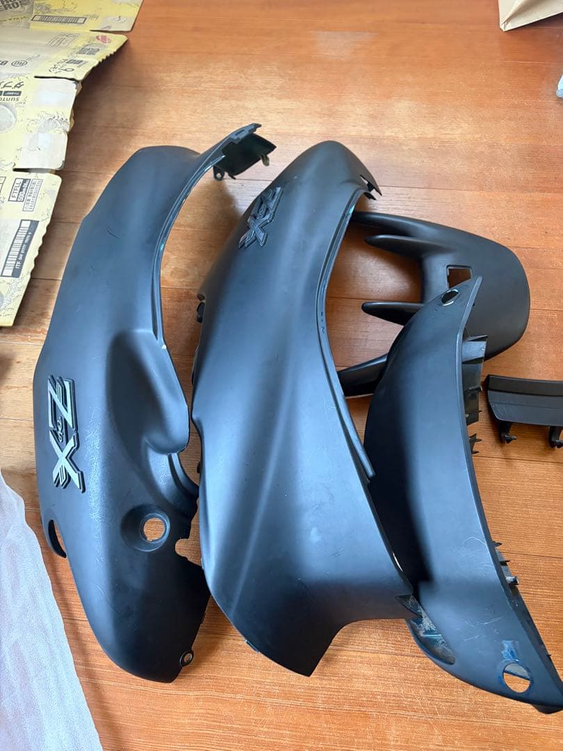 ZX 黒マッドブラック カウルパーツセット - メルカリ
