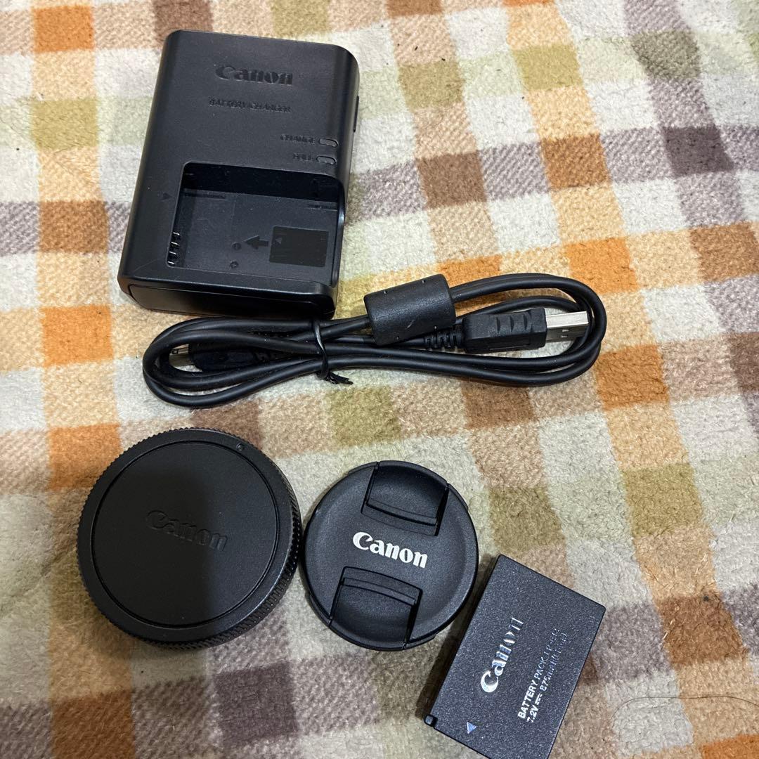 極美品 グレー Bluetooth搭載でスマホ転送 CANON EOS M100の通販はau