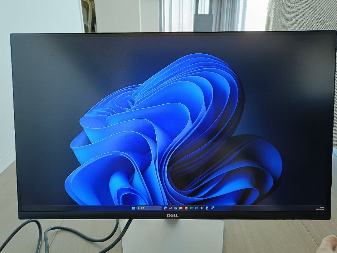 美品・箱付き】Dell モニター S2721D スピーカー内蔵