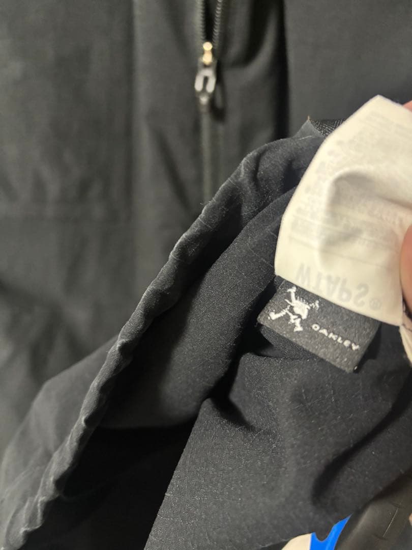 WTAPS × Oakley KEYS コラボ ナイロンジャケット 黒 窪塚洋介 - メルカリ