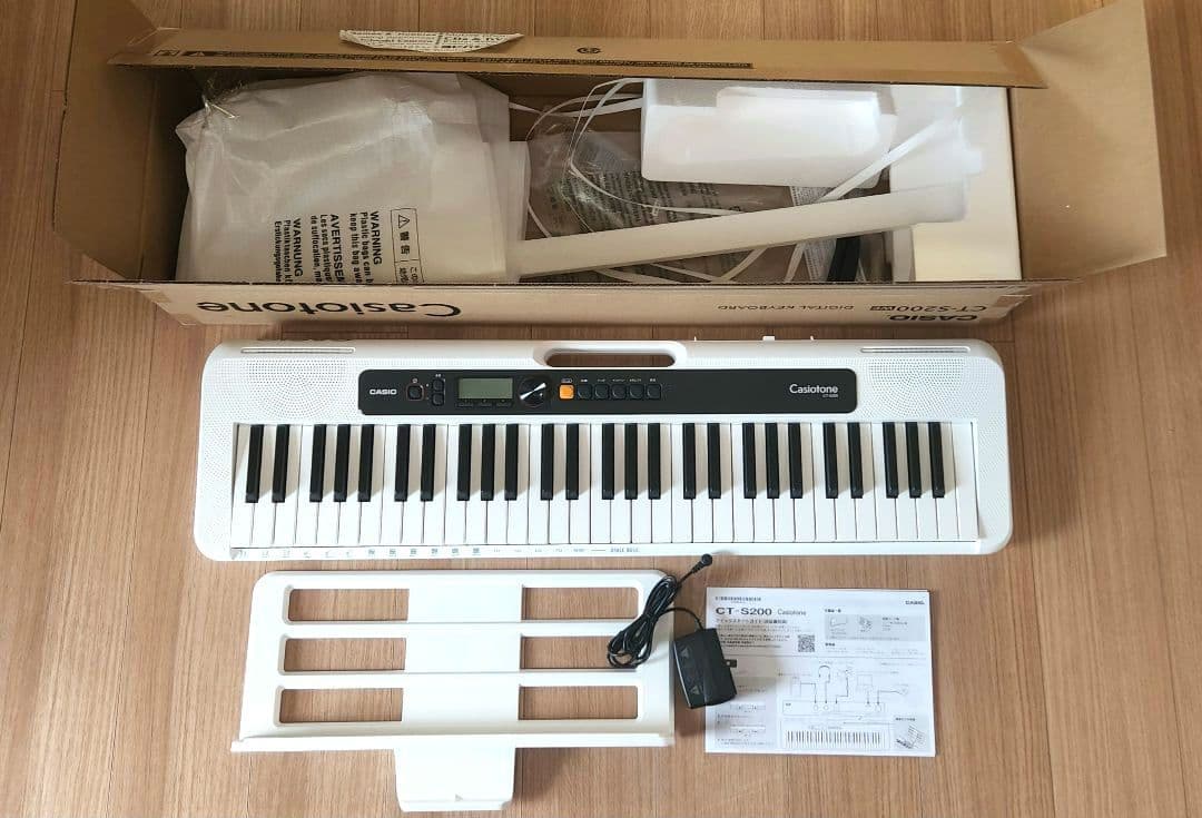 新品【25年購入】カシオ CT-S200 ホワイト 電子ピアノ　キーボード CASIO（カシオ） 【爆買WEEK 3/1まで！】【最短翌日お届け】カシオ