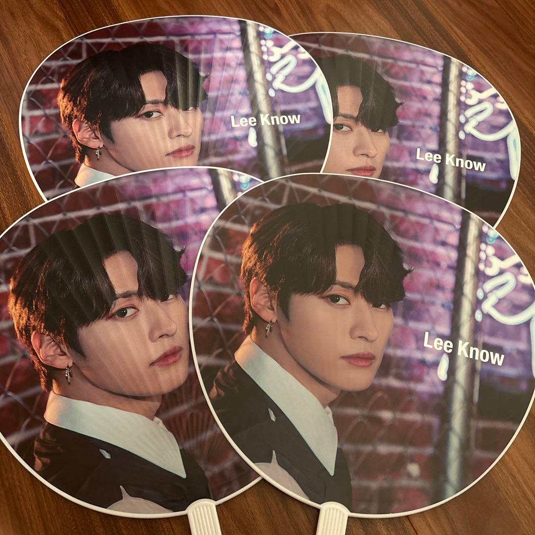 straykids スキズ リノ うちわ - メルカリ