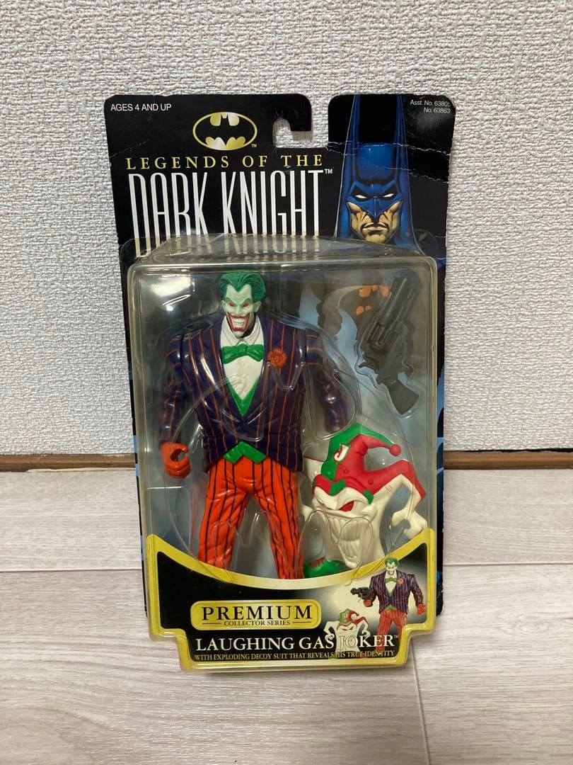 激レア LAUGHING GAS JOKER ジョーカー フィギュア バットマン ダークナイト』ジョーカーがバットマンのスーツを着用？限定フィギュア