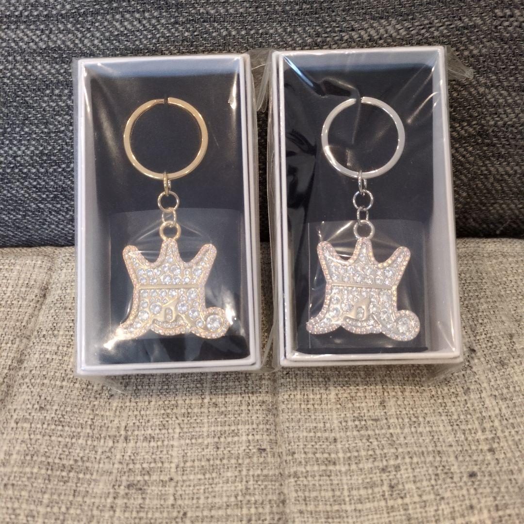 嵐 嵐を旅する展覧会 スワロフスキーキーホルダー ゴールド・シルバー