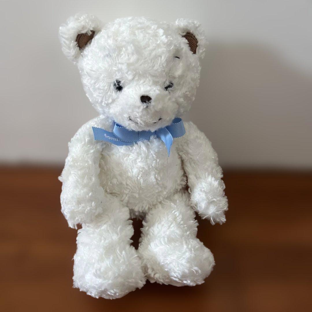 ファミリア ファミちゃん Mサイズ familiar ぬいぐるみ 廃盤 - メルカリ