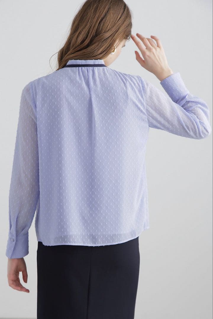 ピンキーアンドダイアン◇カットジャカードリボンブラウス ブルー 38