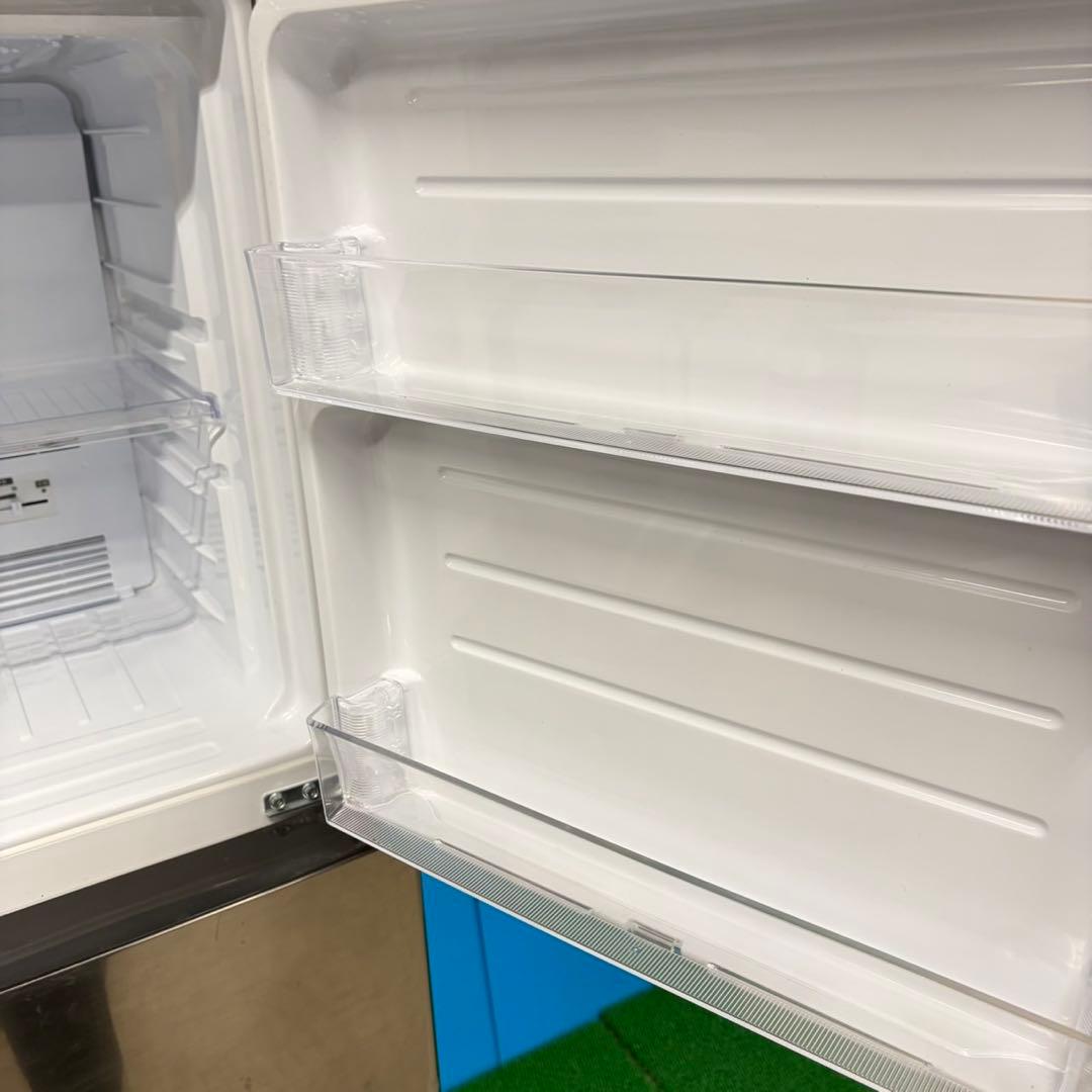 683 大きめサイズ 同棲向け 冷蔵庫 小型 大型 200L強 美品 半年保証付