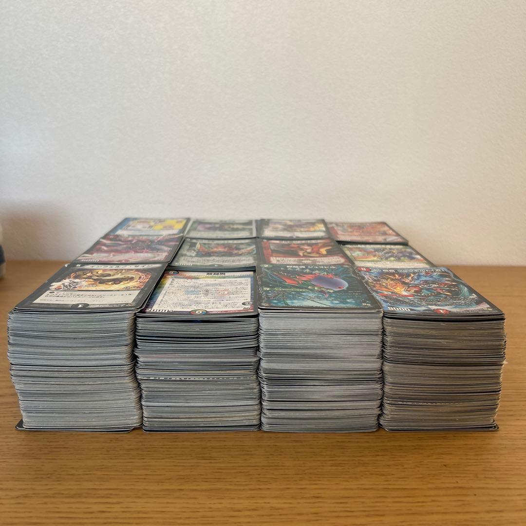デュエルマスターズ　引退品　 まとめ売り　約2300枚 デュエルマスターズ 引退品 まとめ売り 約2300枚 デュエルマスターズ