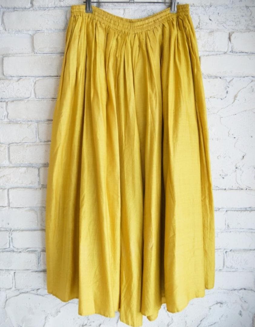 お値下げ！CALICO キャリコ 天然染マルベリシルクブーミーパンツ お値下げ！CALICO キャリコ 天然染マルベリシルクブーミーパンツ