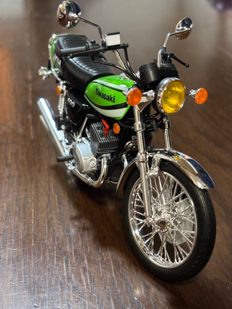 KH400 プラモデル バイク Motorcycle Model] Part 1: Aoshima Kawasaki Zephyr χ ZR400C '09