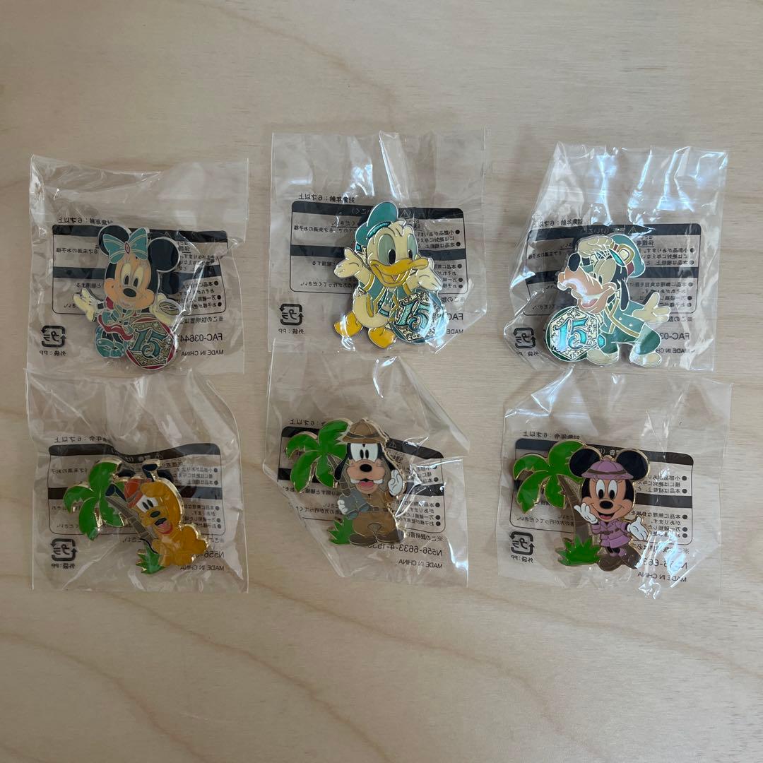 ディズニーピンバッジ 6個セット - メルカリ
