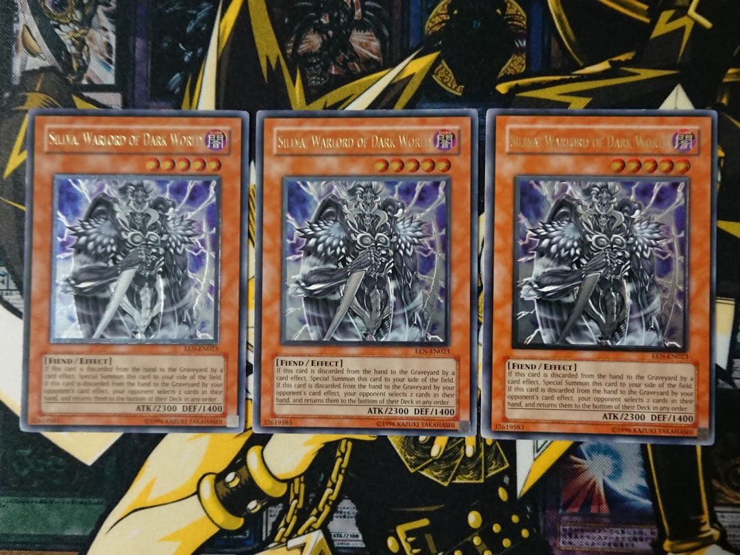 遊戯王 暗黒界の軍神 シルバ 英語版 レリーフ アンリミテッド 3枚 遊戯王 暗黒界の軍神シルバ 英語 レリーフ 3枚遊戯王 暗黒界の軍神 シルバ