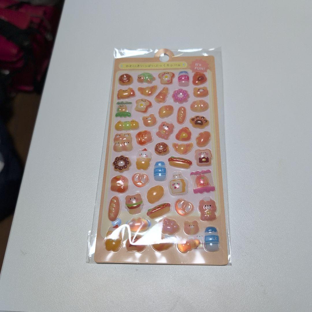 カラフルキャラクターシール10シートセット - メルカリ