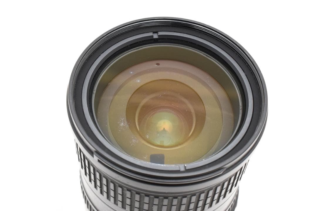 【美品】Nikon AF-S DX 18-200mm f3.5-5.6 #E08