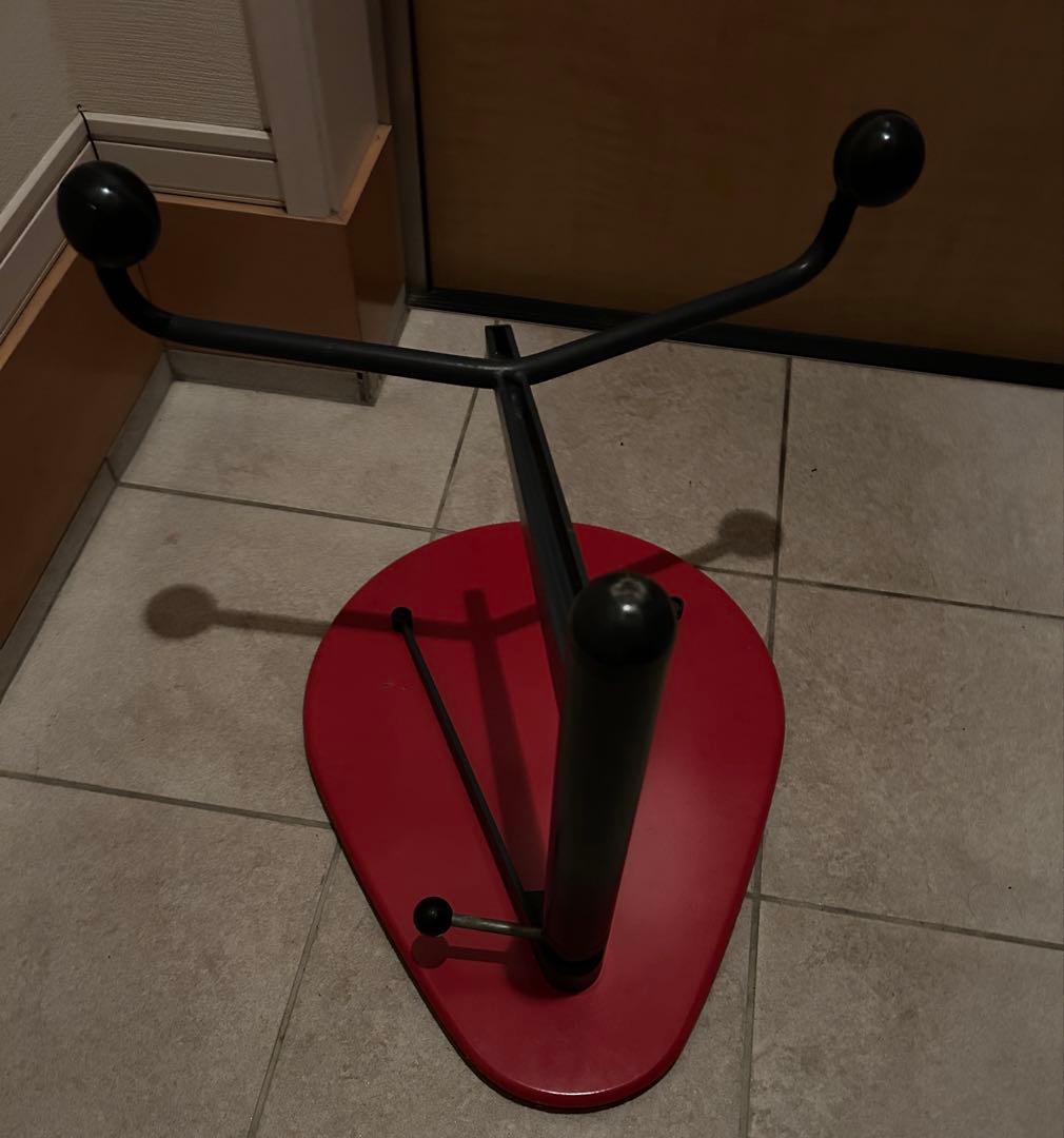 カッシーナ CASSINA KICK サイドテーブル 赤 昇降式 ジャンクの通販は