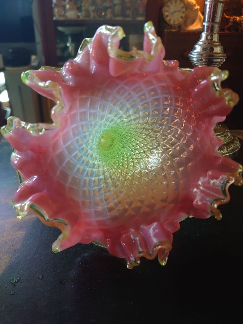 売約済」フランス1890s'ヴィクトリアンクランベリー ヴァセリンSP花器