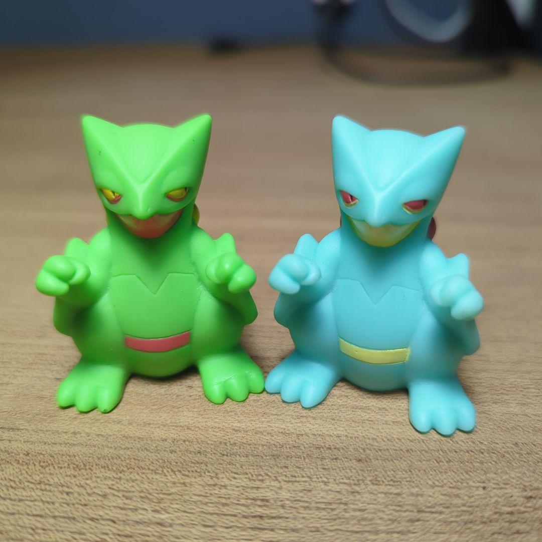 ポケモンキッズ ソフビ2体セット ジュカイン ジュカイン色違い - メルカリ