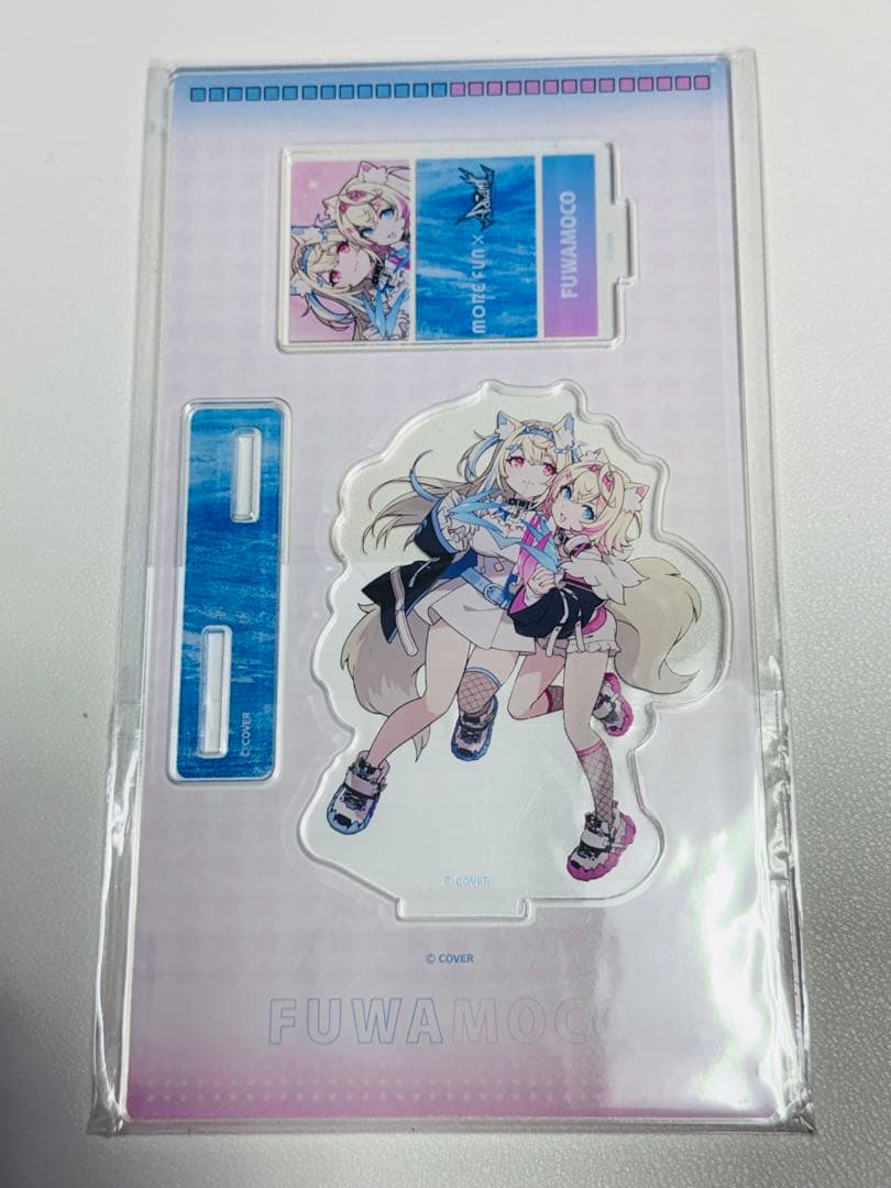 フワモコ　ホロライブ 台湾限定 萌番 コラボカフェ　アクリルスタンド フワモコ ホロライブ 台湾限定 萌番 コラボカフェ アクリルスタンド