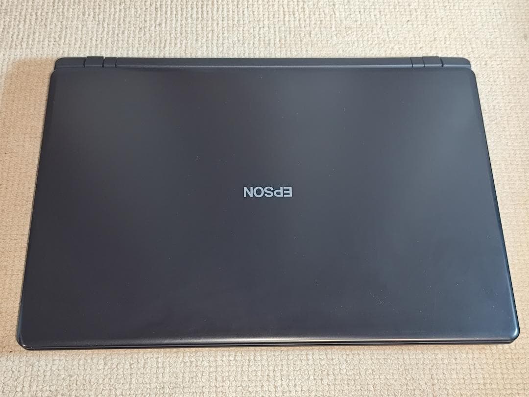 EPSON Endeavor NJ4100 第7世代Ci5 大容量SSD搭載 - メルカリ