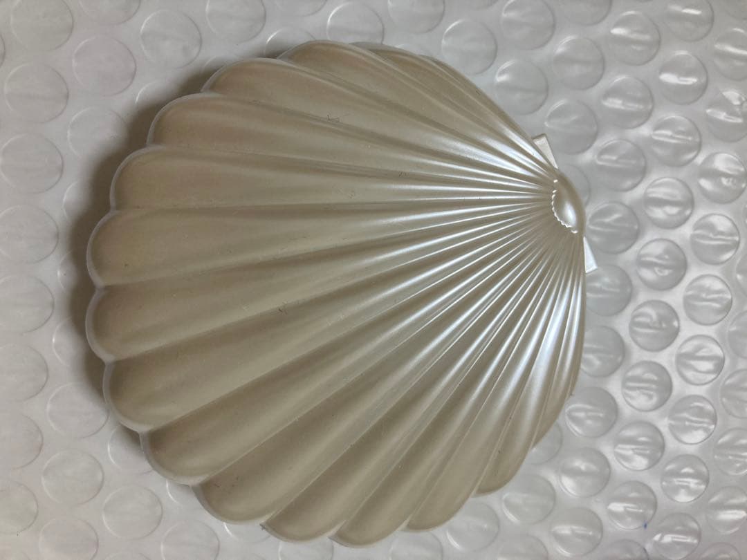 Besame Cosmetics ピーターパン コラボ 貝 パールシマーパウダー