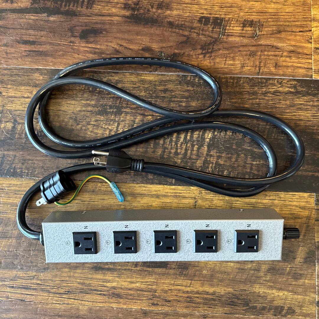 Belden PS1850 電源タップ BELDENの高品質電源タップPS2600をご紹介いたします。