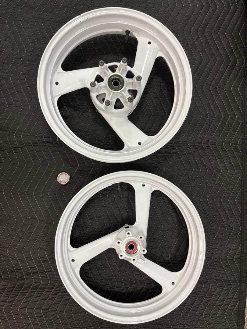 XJR400 4HM パウダーコート　中古ホイール前後セット　送料込み 2026年最新】XJR400 4HM ホイールの人気アイテム - メルカリ