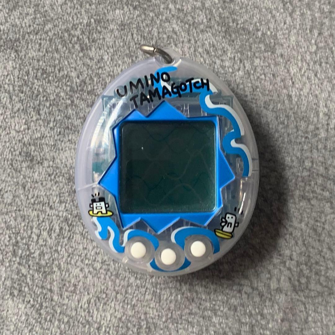 海で発見たまごっち スケルトン波型 - メルカリ