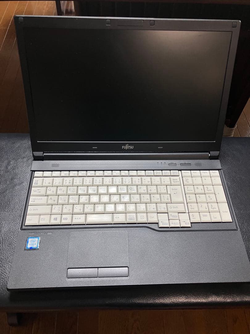 富士通ノートPC A576/Core i5-6300U/15.6型 富士通（FUJITSU） LIFEBOOK A576/第6世代 Core i5/8GBメモリ SSD:256B