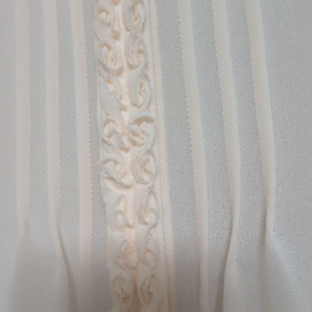 NagiSa-yo様専用 ジョーゼットテクニカル刺繍 ブラウス - メルカリ