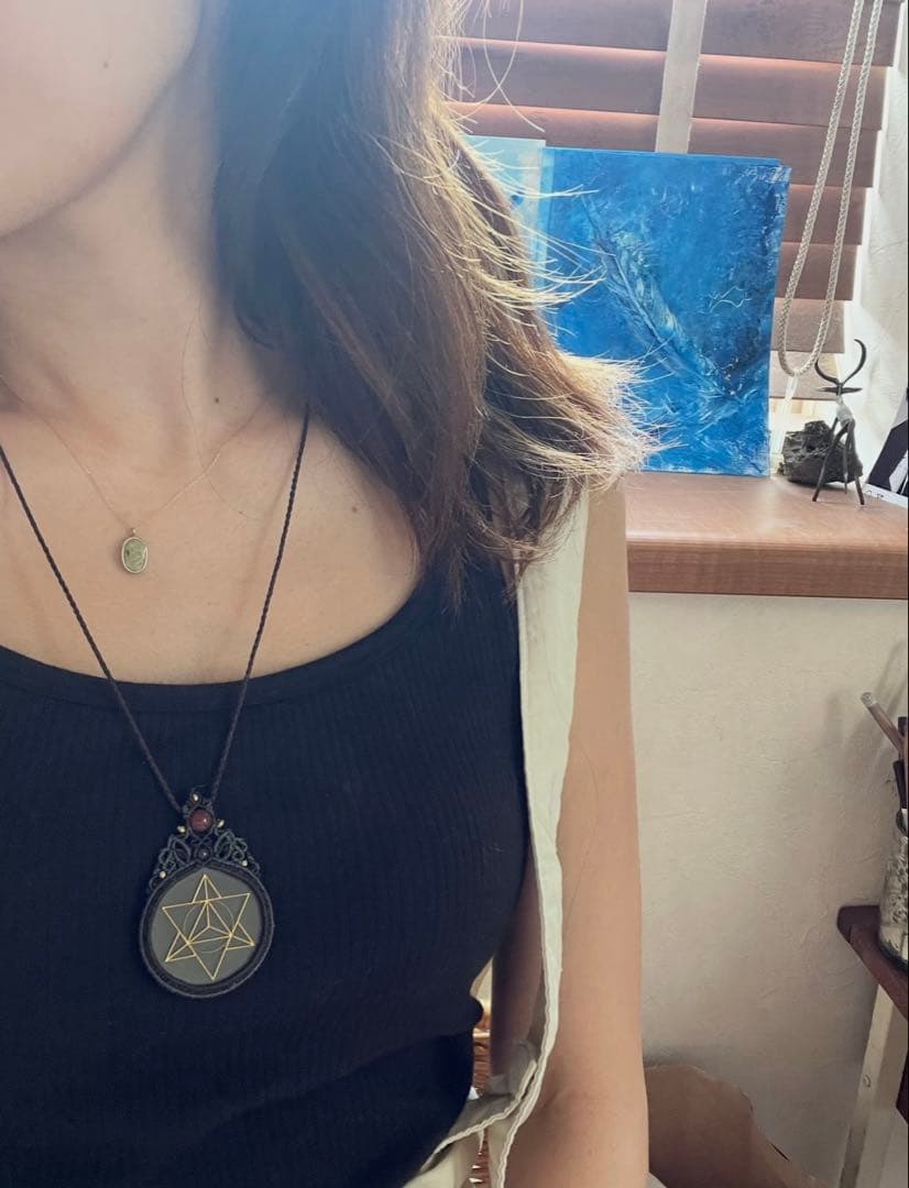 美品】アイスクォーツ(ヒマラヤ)六芒星モチーフのネックレス