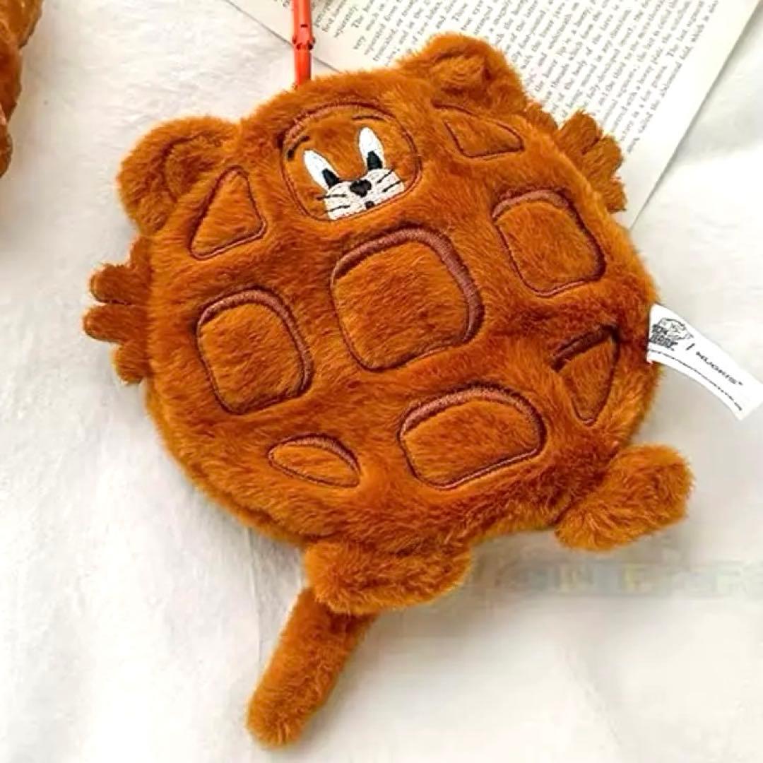 トムとジェリー ジェリー ワッフル ポーチ キーホルダー - メルカリ