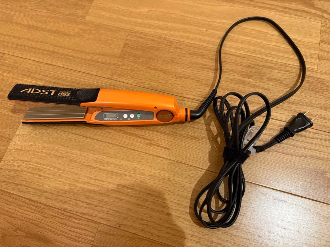 ヘアアイロン ADST Premium DS2 中古品