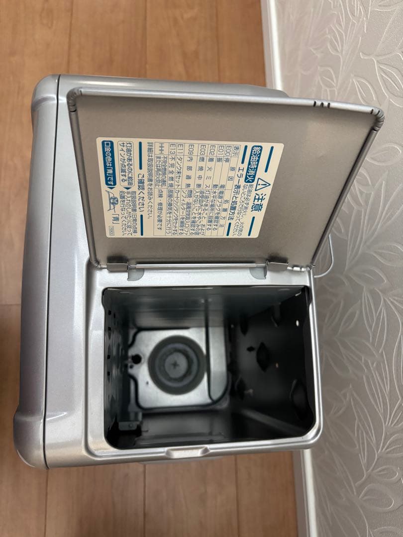 中古】ダイニチ FW-3220S(S) 石油ファンヒーター