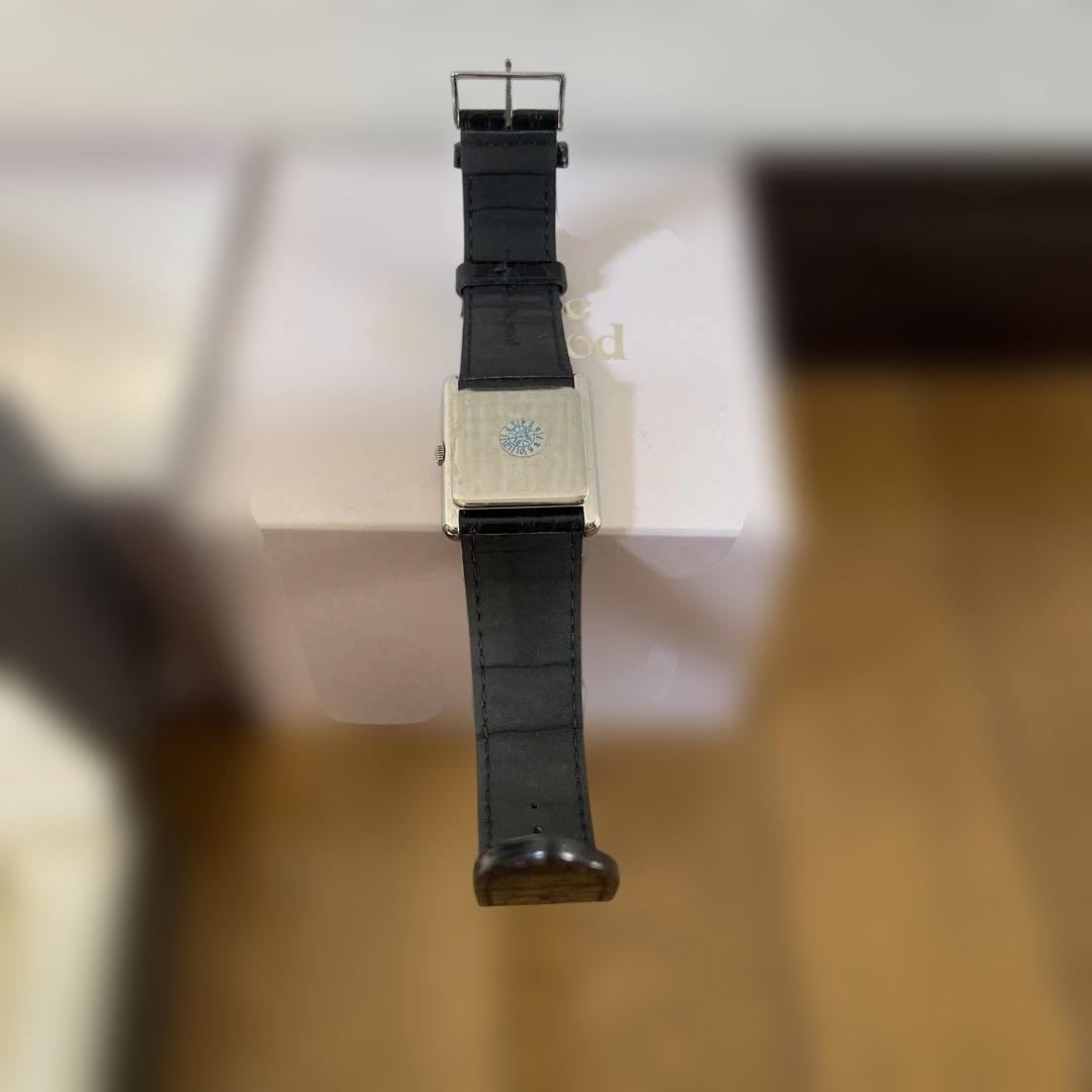 Vivienne Westwood 腕時計 VW10D8-09 - メルカリ