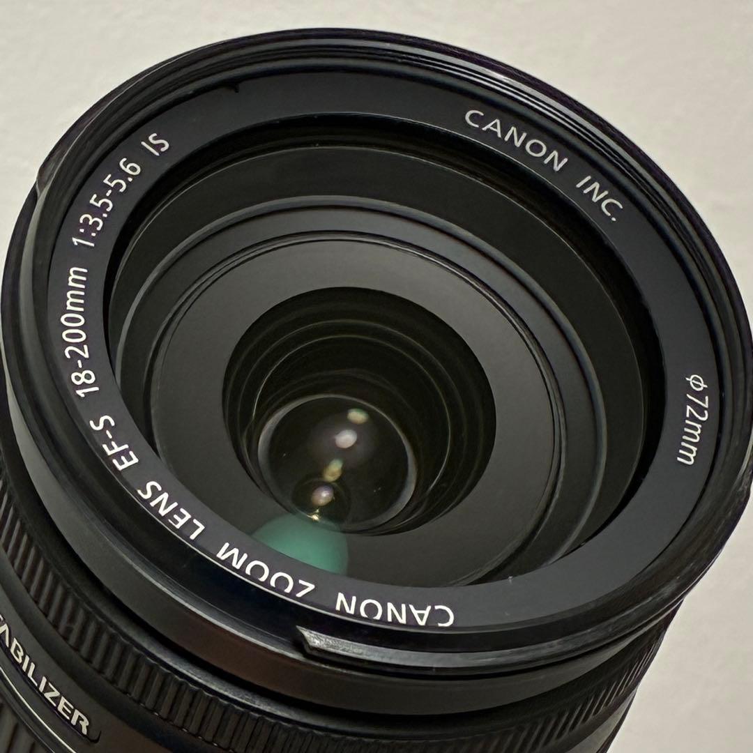 ⭐️美品⭐️キャノンCanon EF-S 18-200mm F3.5-5.6 IS