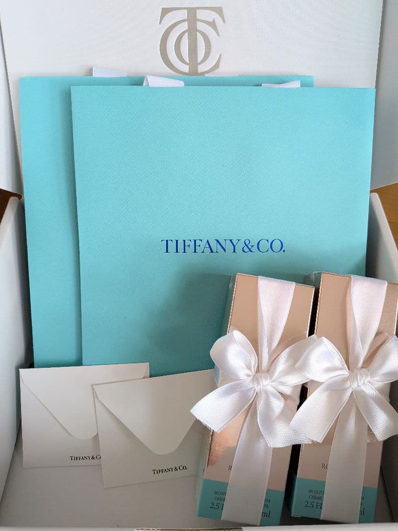 新品未開封ティファニーローズゴールドモイスチャライジングハンドクリーム2点セット 新品未開封ティファニーローズゴールドモイスチャライジングハンド