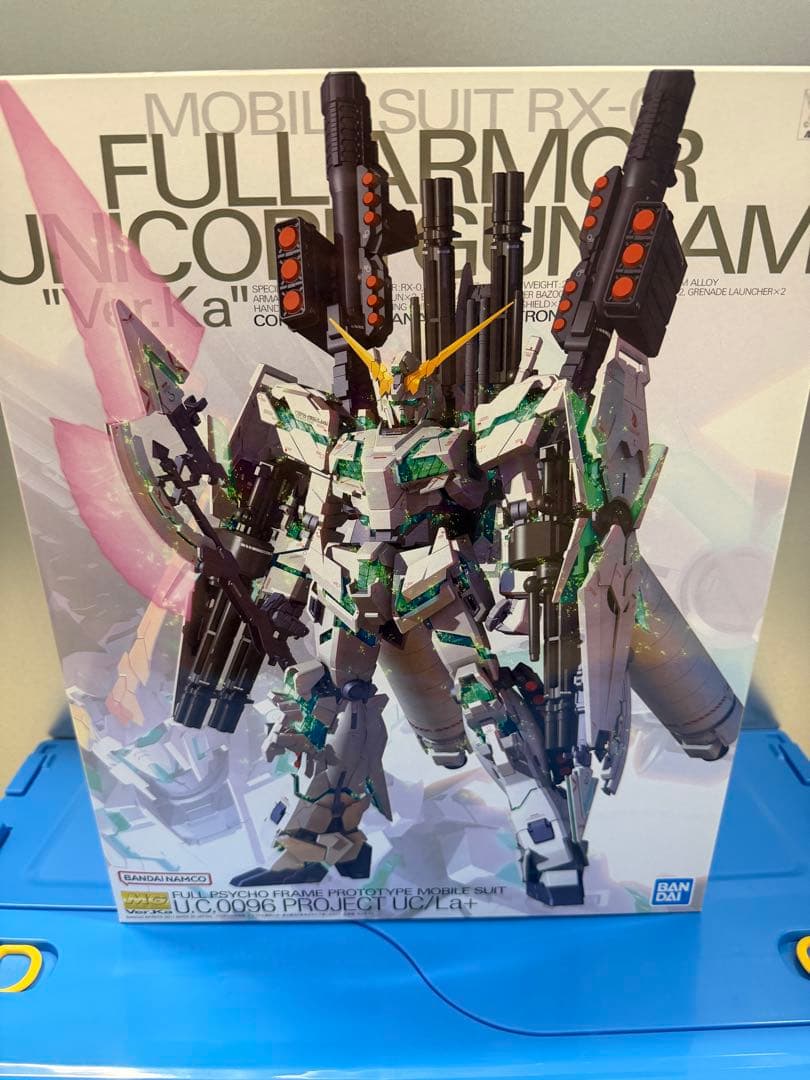 MG 1/100 FAユニコーンガンダムVer.Ka&光の結晶体セット MG 1/100 FAユニコーンガンダムVer.Ka&光の結晶体セット - メルカリ