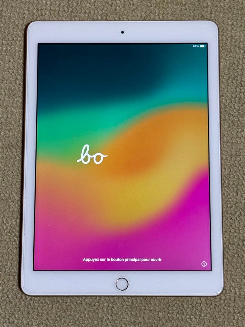 Apple iPad(第6世代) 32GB ピンクゴールド Wi-Fiモデル iPad 第6世代 32GB ゴールド MRJN2J／A Wi-Fi [32GB] （2018） Apple