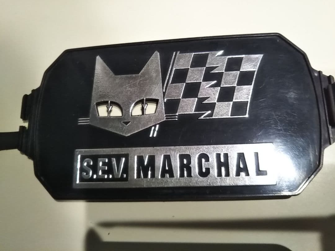 SEV マーシャル フォグランプ 750/759 片側のみ カバー付 - メルカリ