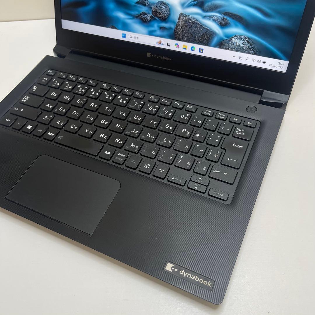 786 東芝 Dynabook S73/F i5-10210U 8GB LTE