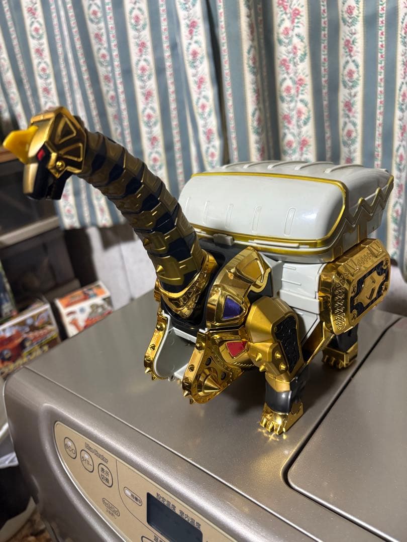 アバレンジャー 爆竜ブラキオサウルスdx - メルカリ